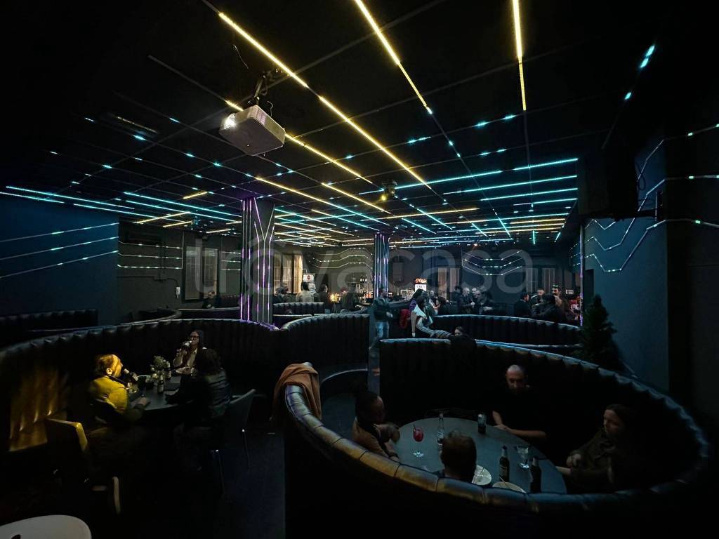 negozio in vendita a Bologna in zona Bolognina