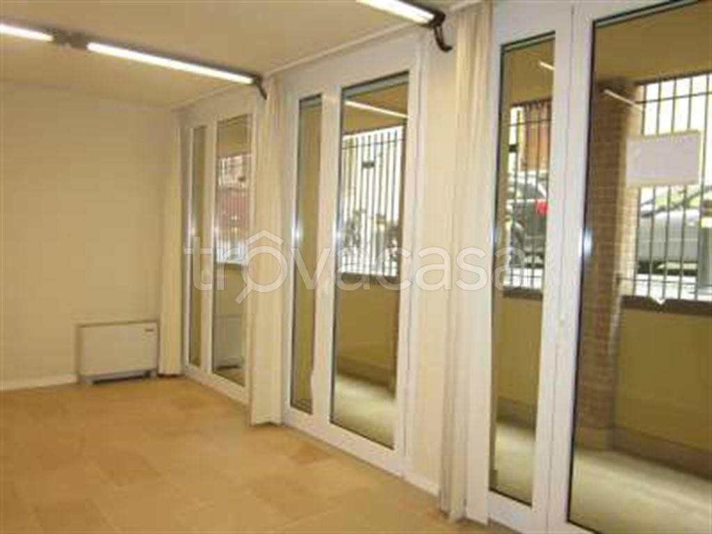 ufficio in vendita a Bologna in zona Centro Storico