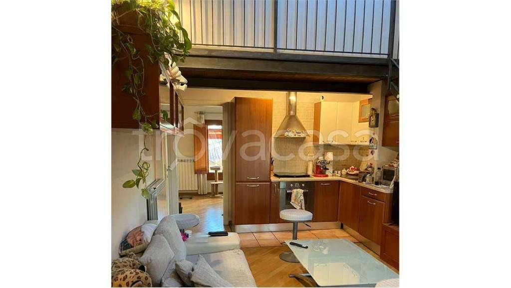 appartamento in vendita a Bologna in zona Reno