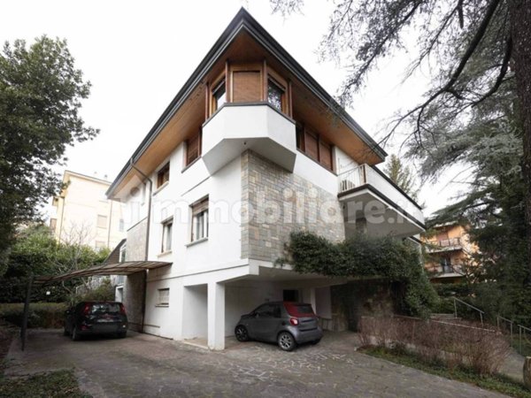 casa indipendente in vendita a Bologna in zona Savena