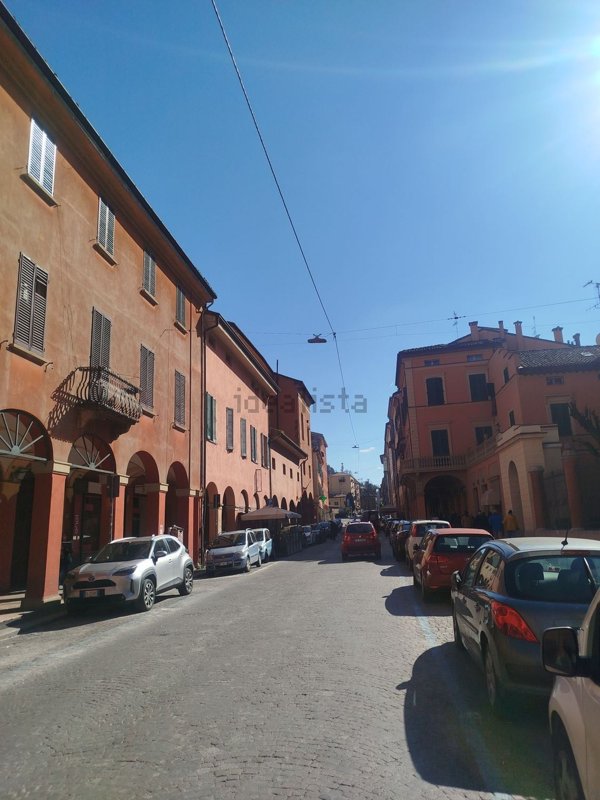 appartamento in vendita a Bologna in zona Santo Stefano