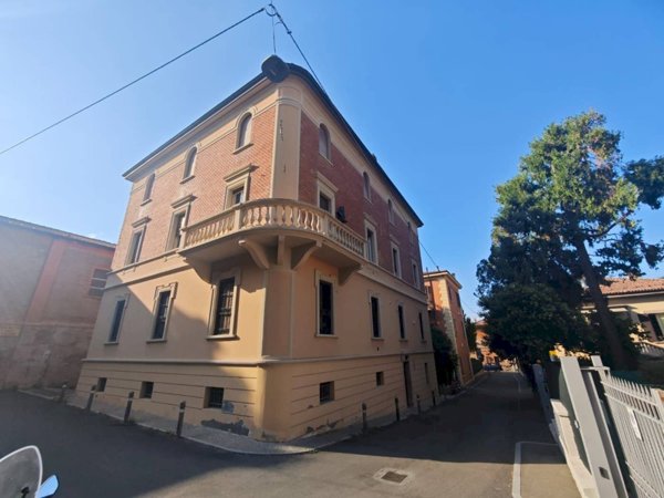 appartamento in vendita a Bologna in zona Centro Storico