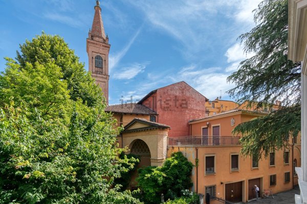 appartamento in vendita a Bologna in zona Centro Storico