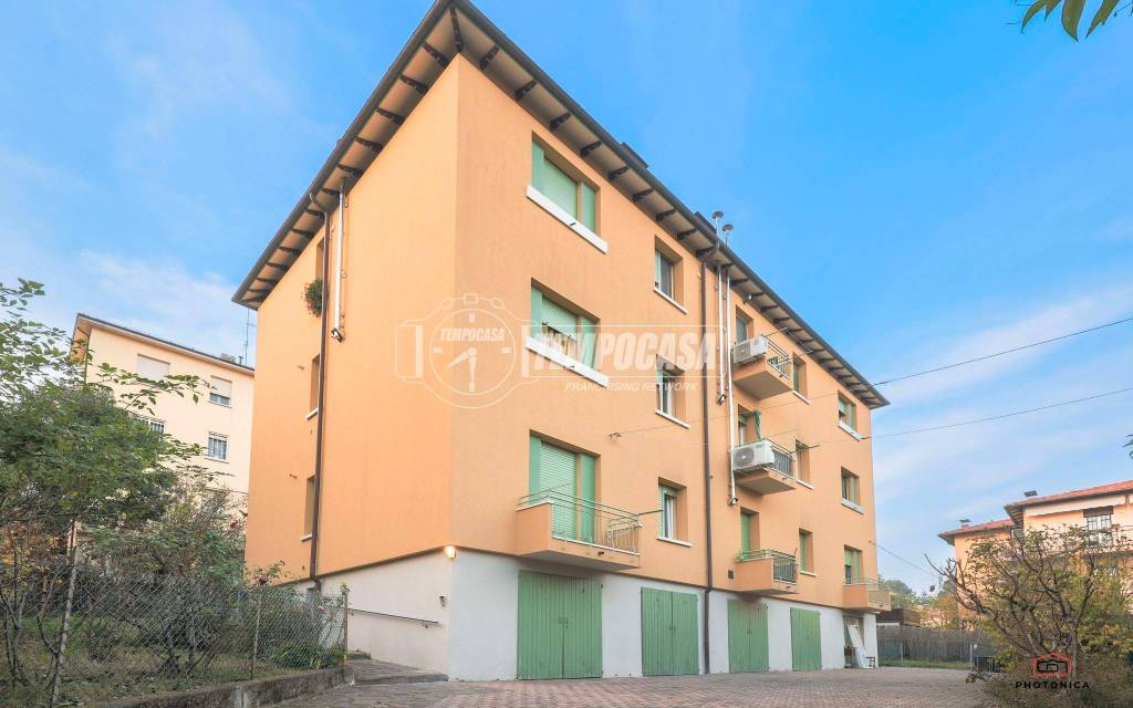 appartamento in vendita a Bologna in zona Santo Stefano