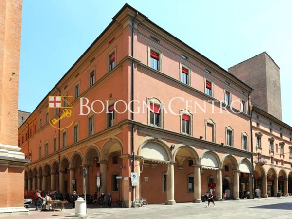 appartamento in vendita a Bologna in zona Centro Storico