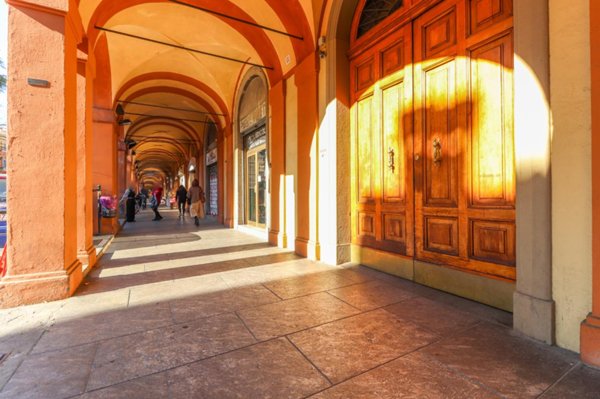 appartamento in vendita a Bologna in zona Saragozza