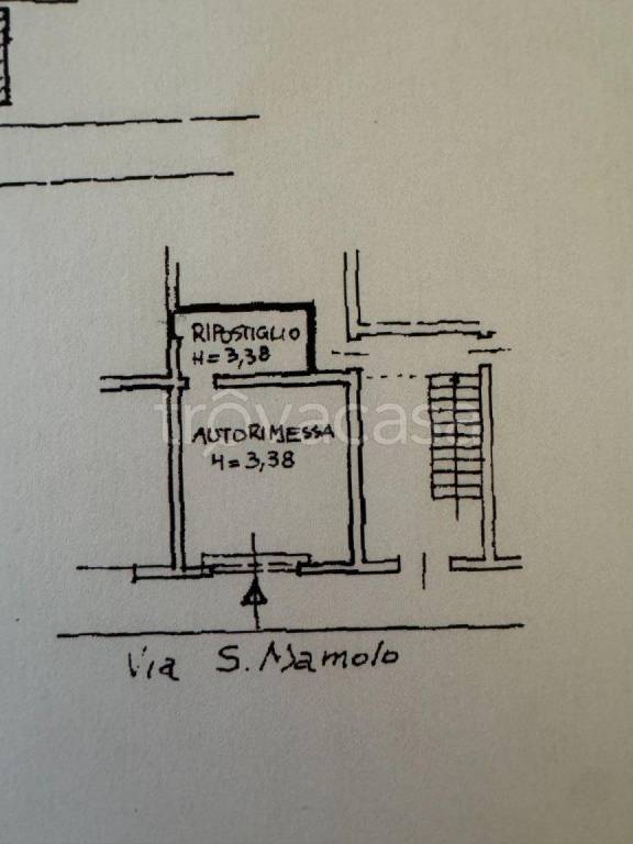 negozio in vendita a Bologna in zona Santo Stefano