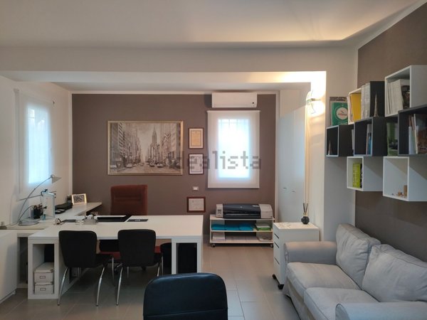 ufficio in vendita a Bologna