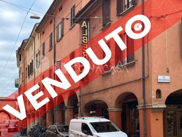 appartamento in vendita a Bologna in zona Centro Storico