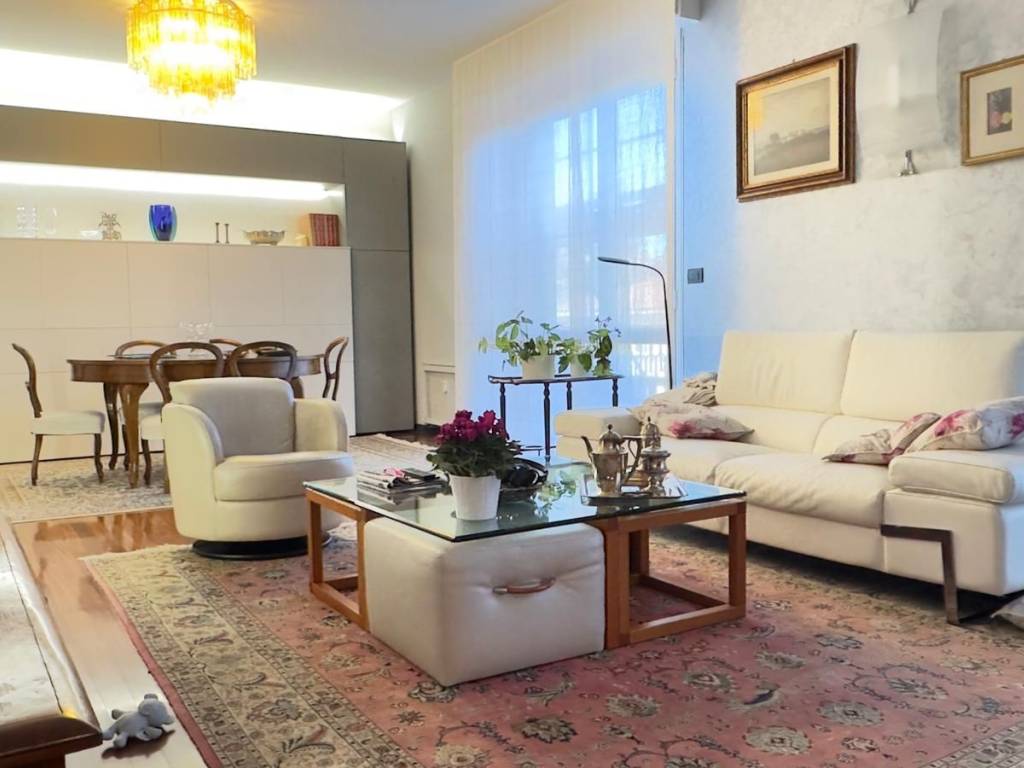 appartamento in vendita a Bologna in zona Colli