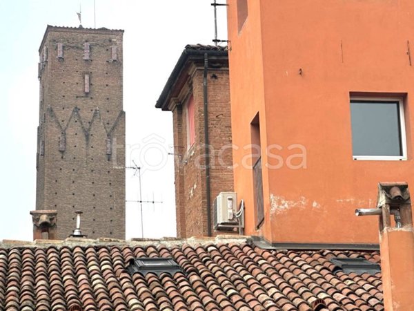 appartamento in vendita a Bologna in zona Centro Storico