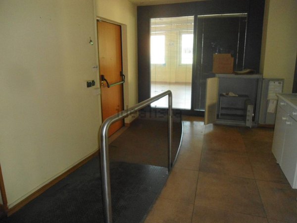 ufficio in vendita a Bologna in zona San Vitale