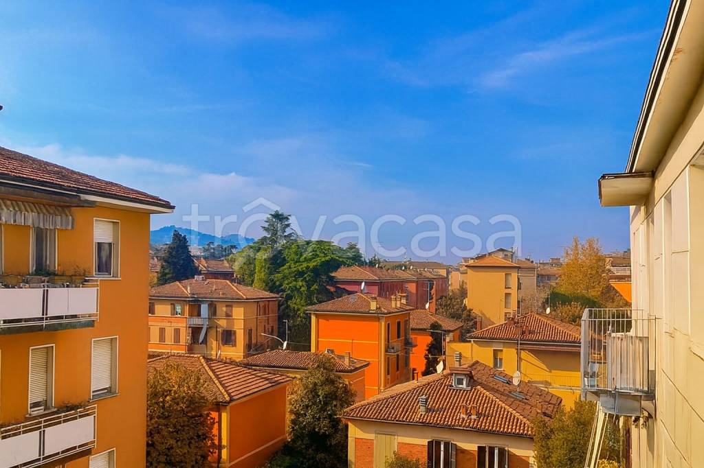 appartamento in vendita a Bologna in zona Murri