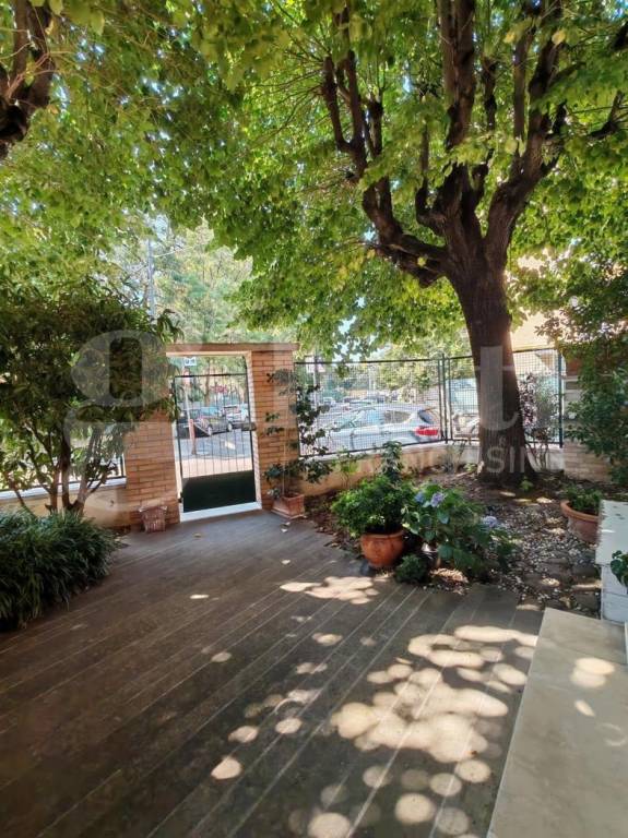 appartamento in vendita a Bologna in zona Santo Stefano