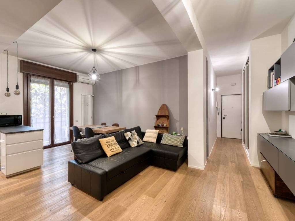 appartamento in vendita a Bologna in zona Saragozza