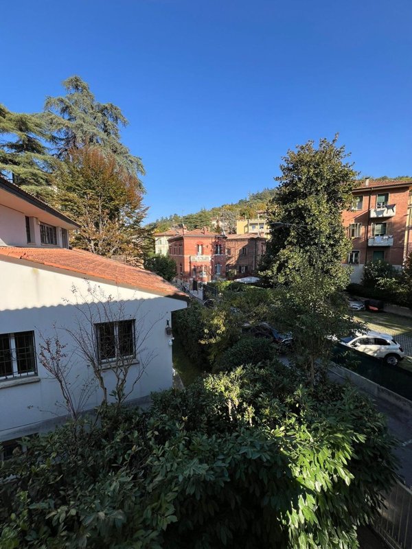 appartamento in vendita a Bologna in zona Santo Stefano