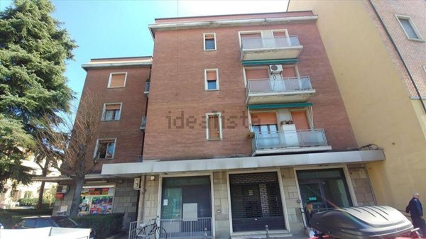 ufficio in vendita a Bologna in zona Bolognina