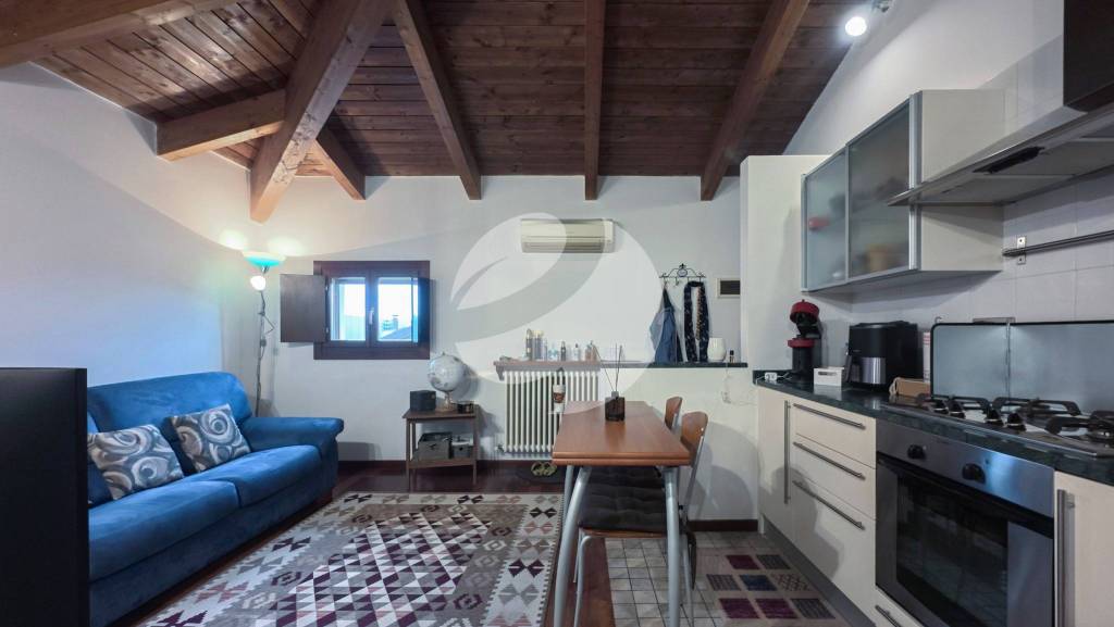 appartamento in vendita a Bologna in zona Aeroporto