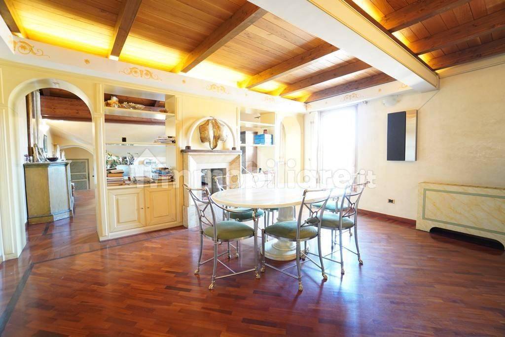 appartamento in vendita a Bologna in zona Centro Storico