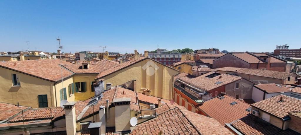 appartamento in vendita a Bologna in zona Centro Storico