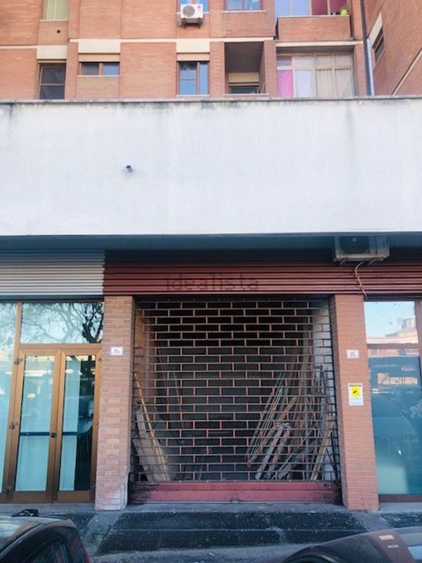 ufficio in vendita a Bologna in zona San Vitale