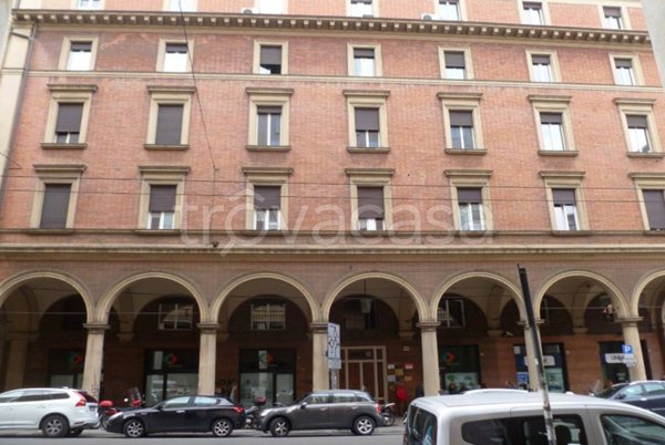 appartamento in vendita a Bologna in zona Quartiere Porto