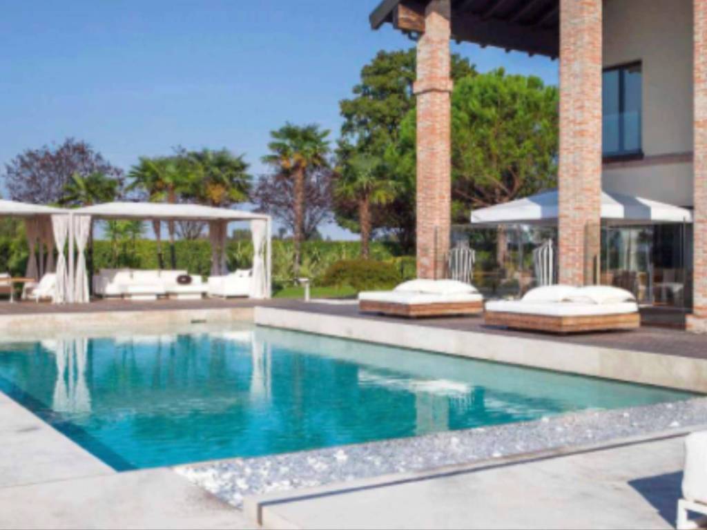 casa indipendente in vendita a Bologna