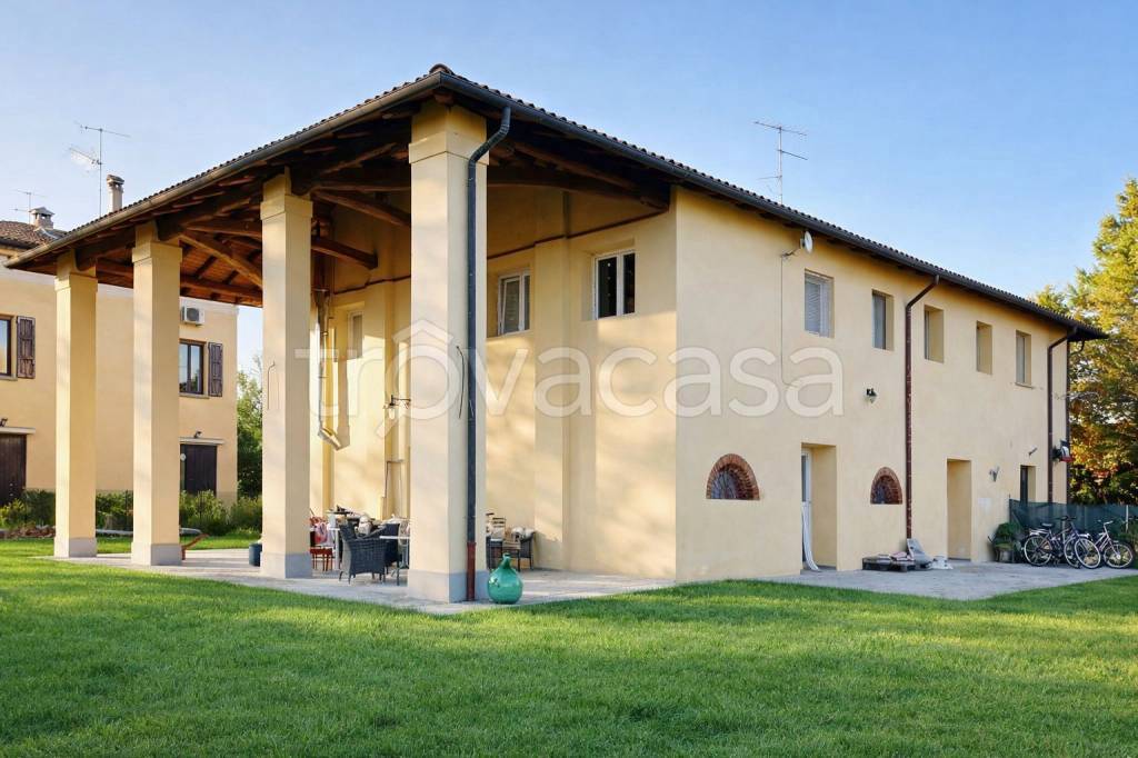 casa indipendente in vendita a Bologna