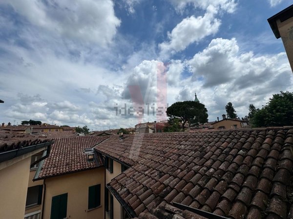 appartamento in vendita a Bologna in zona Santo Stefano