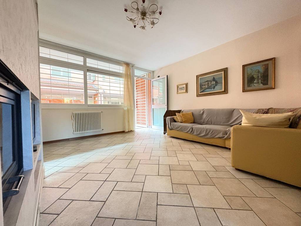 casa indipendente in vendita a Bologna in zona Bolognina