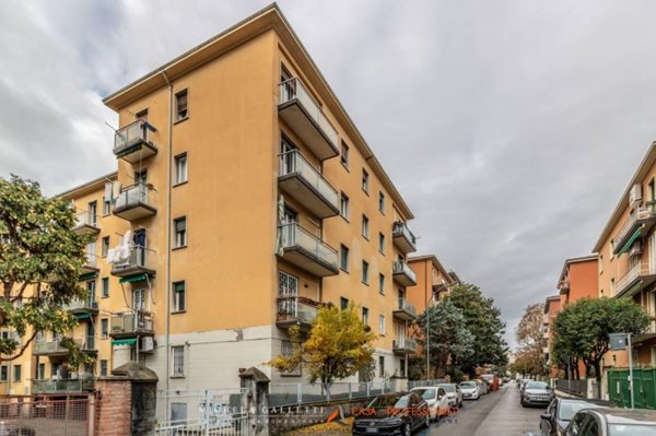 appartamento in vendita a Bologna in zona San Vitale