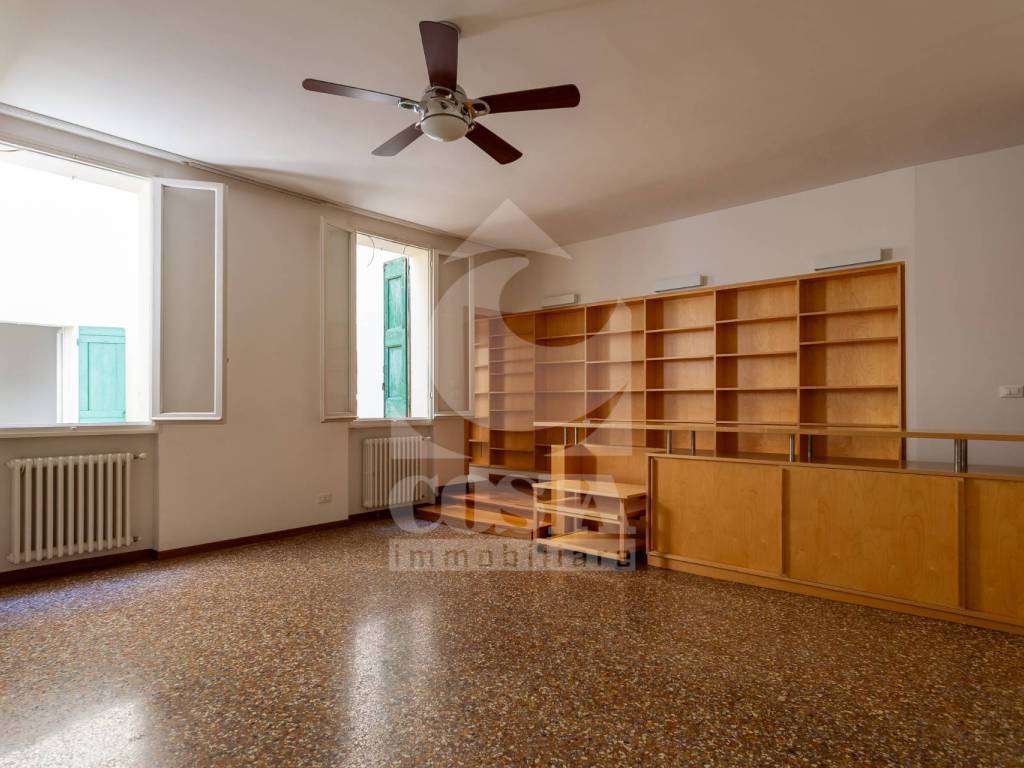 appartamento in vendita a Bologna in zona Santo Stefano