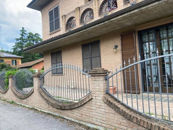 casa indipendente in vendita a Bologna in zona Savena