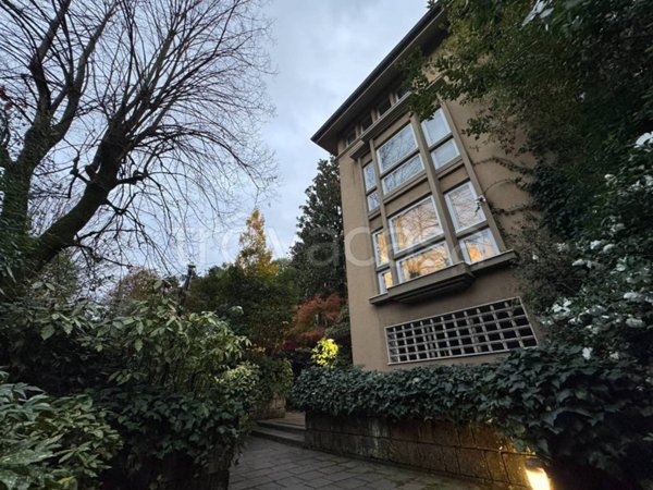 appartamento in vendita a Bologna in zona Santo Stefano