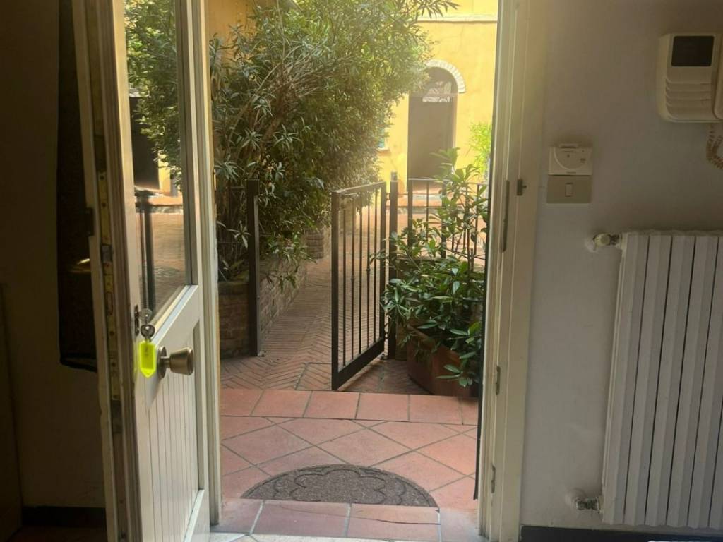 appartamento in vendita a Bologna in zona Saffi