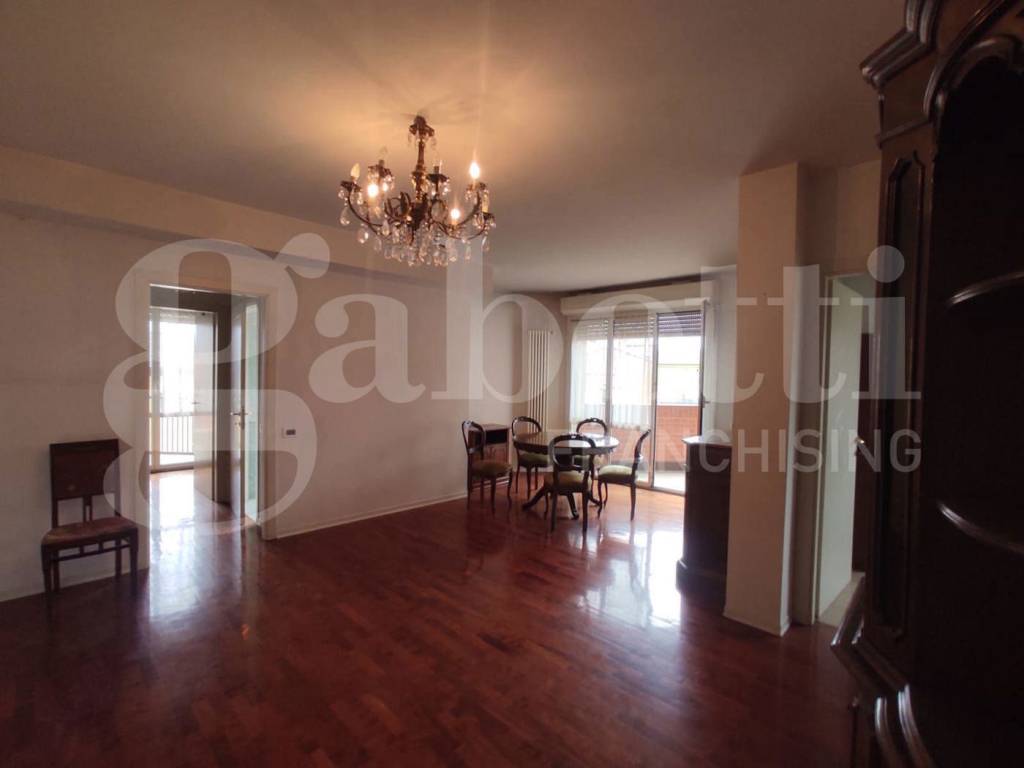 appartamento in vendita a Bologna in zona San Vitale