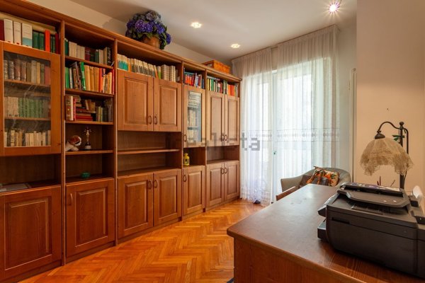 appartamento in vendita a Bologna in zona Santo Stefano