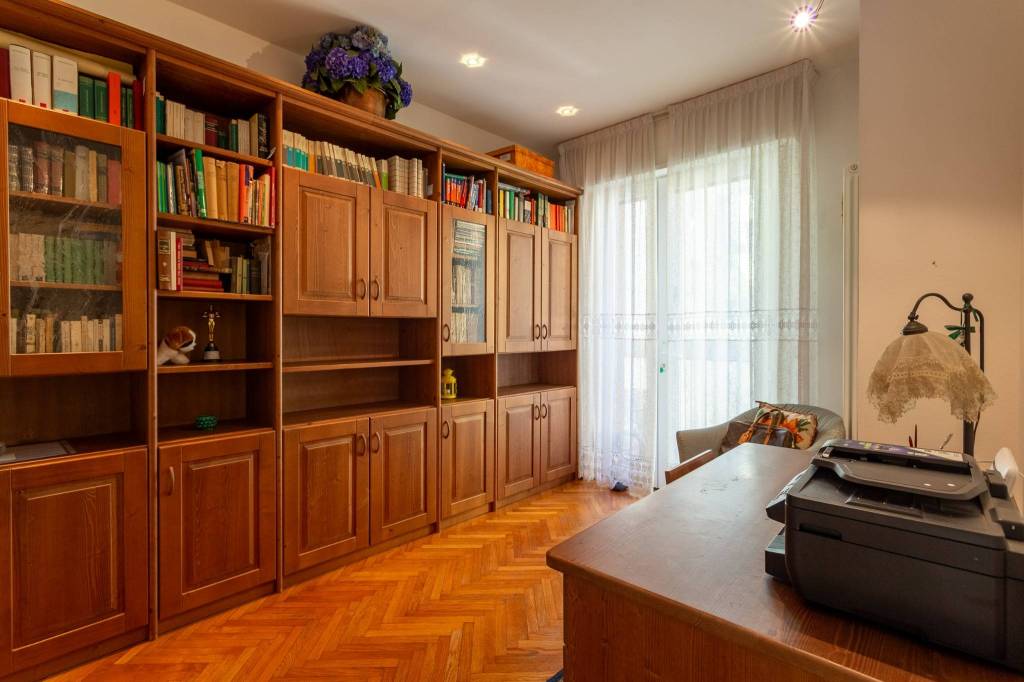 appartamento in vendita a Bologna in zona Santo Stefano