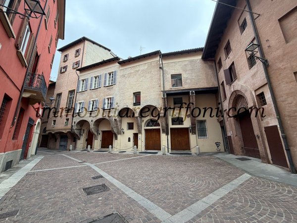 appartamento in vendita a Bologna in zona Centro Storico