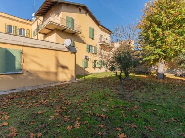 appartamento in vendita a Bologna in zona Saffi