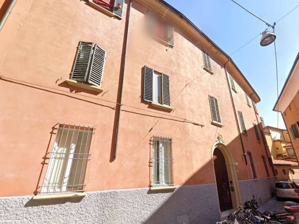appartamento in vendita a Bologna