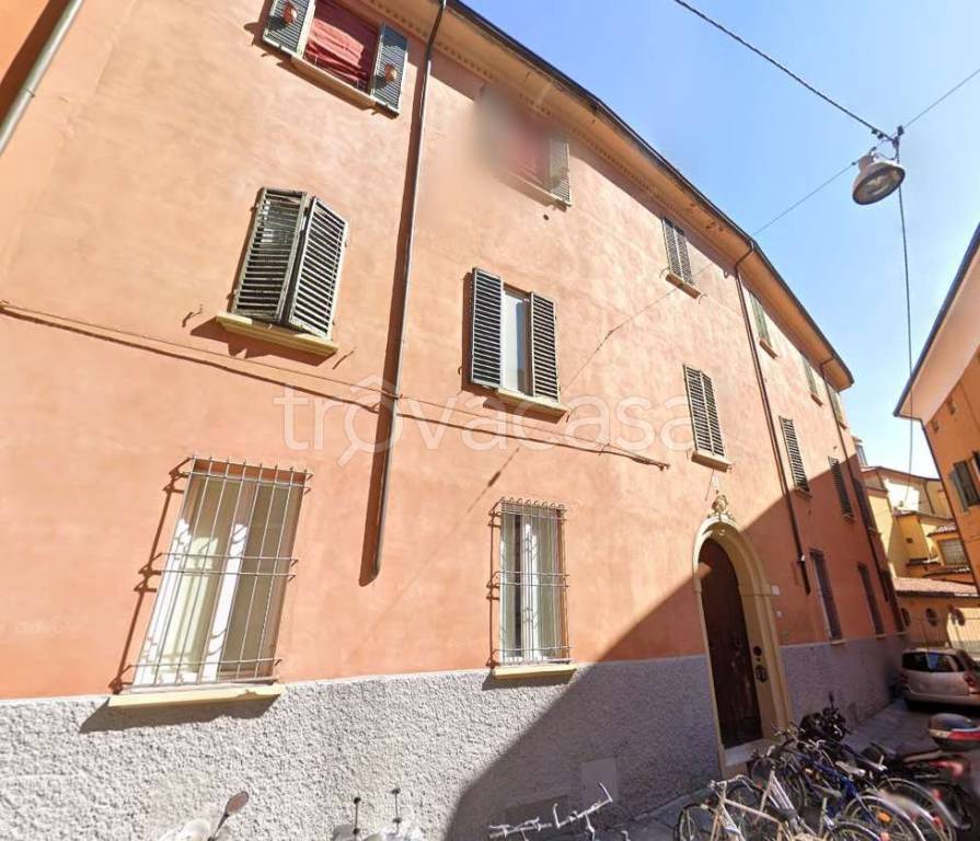appartamento in vendita a Bologna in zona Centro Storico