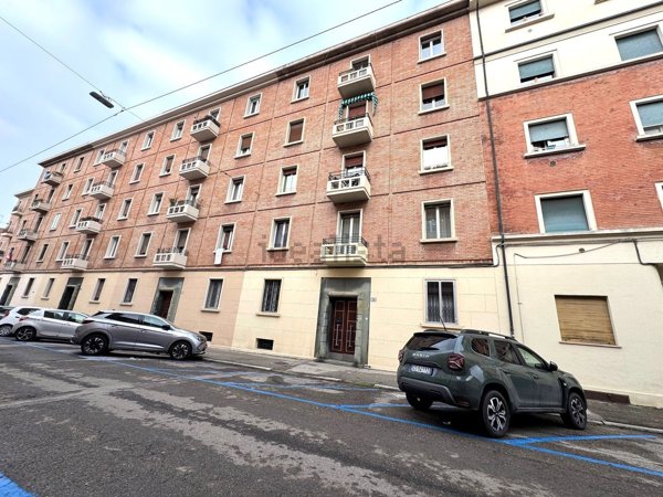 appartamento in vendita a Bologna in zona Saffi