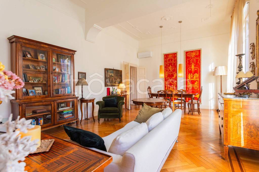 appartamento in vendita a Bologna in zona Quartiere Porto