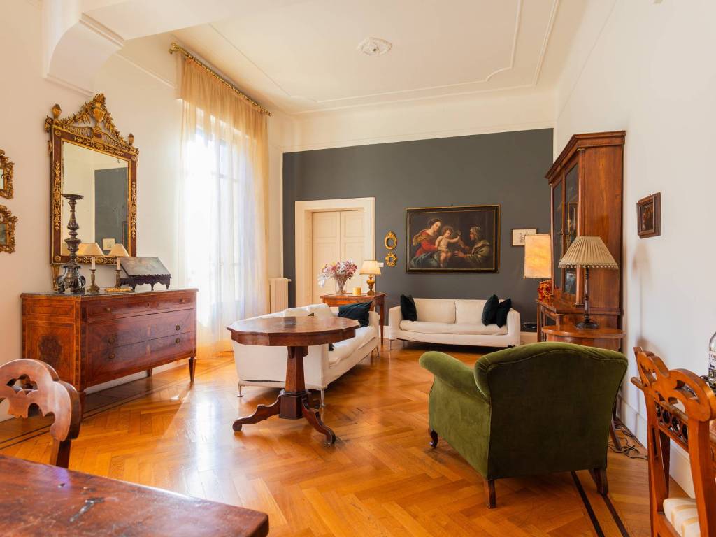 appartamento in vendita a Bologna in zona Quartiere Porto