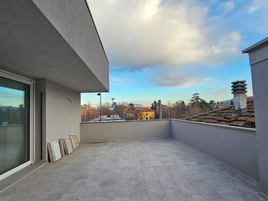appartamento in vendita a Bologna in zona Reno