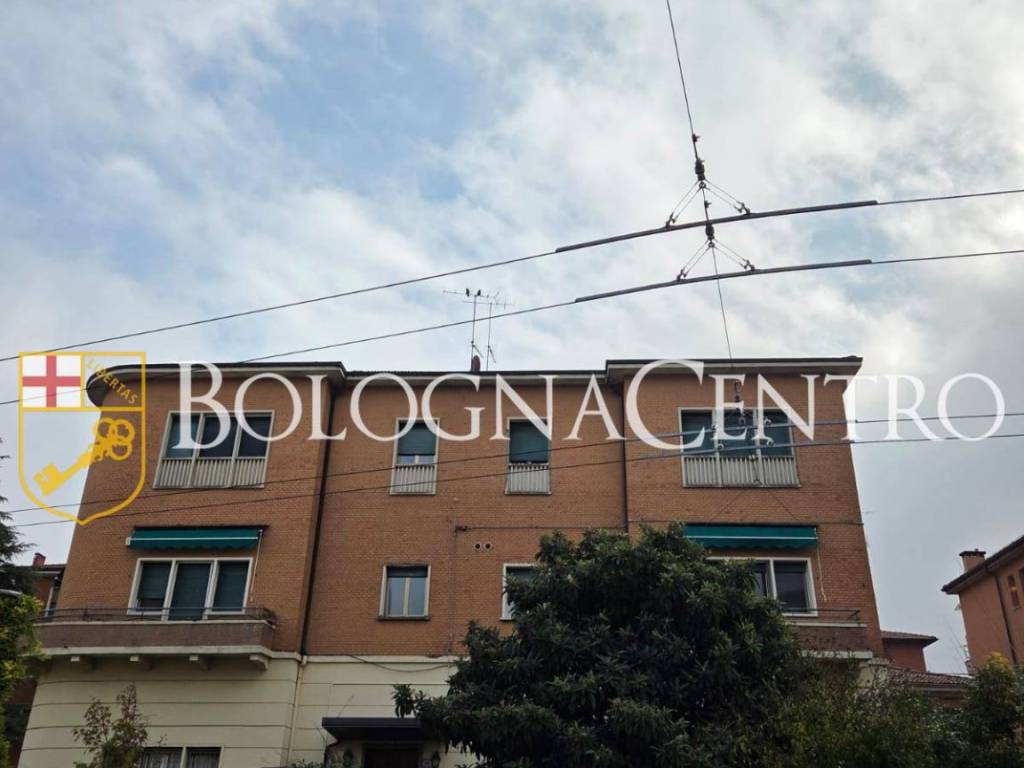 appartamento in vendita a Bologna in zona Reno