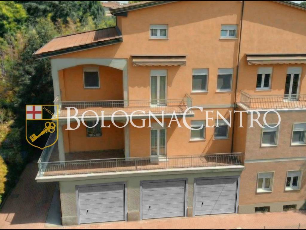 appartamento in vendita a Bologna in zona Savena