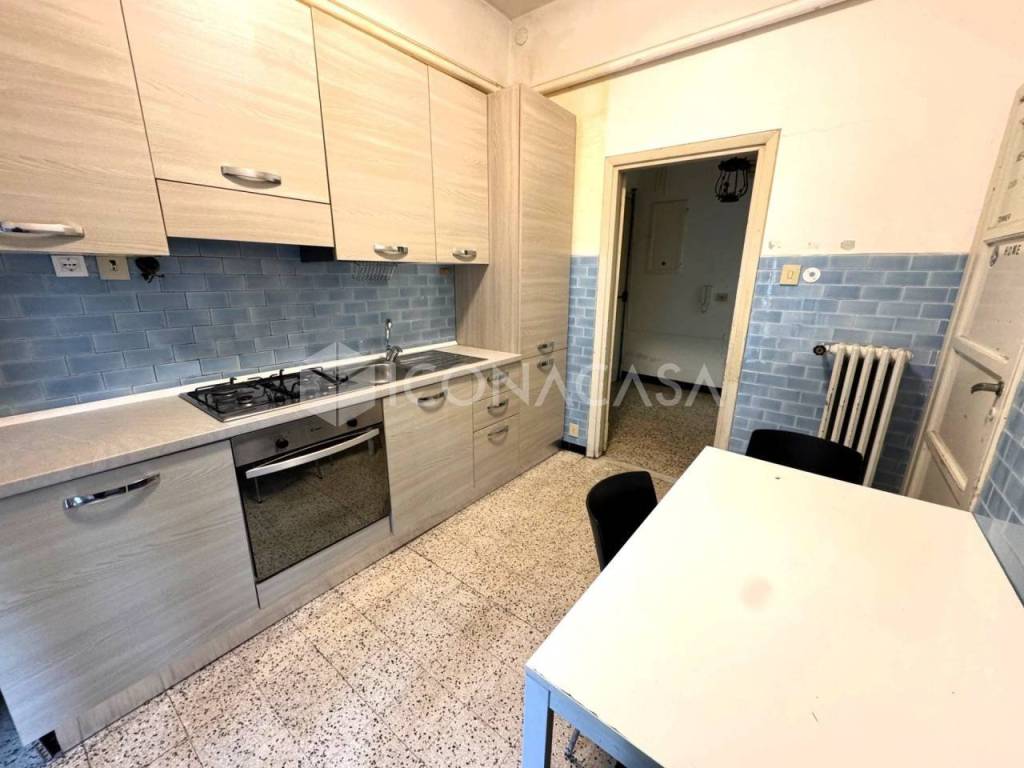 appartamento in vendita a Bologna in zona Saffi