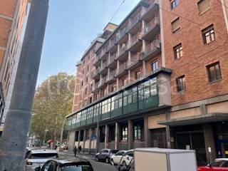 appartamento in vendita a Bologna in zona Quartiere Porto